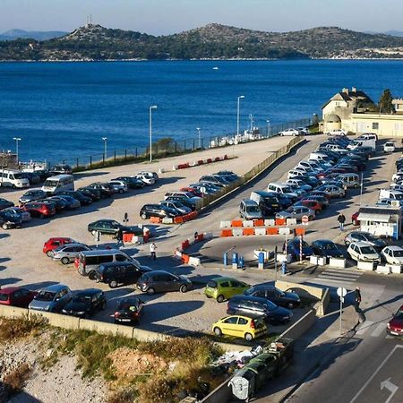 Apartment Tula Šibenik Екстериор снимка
