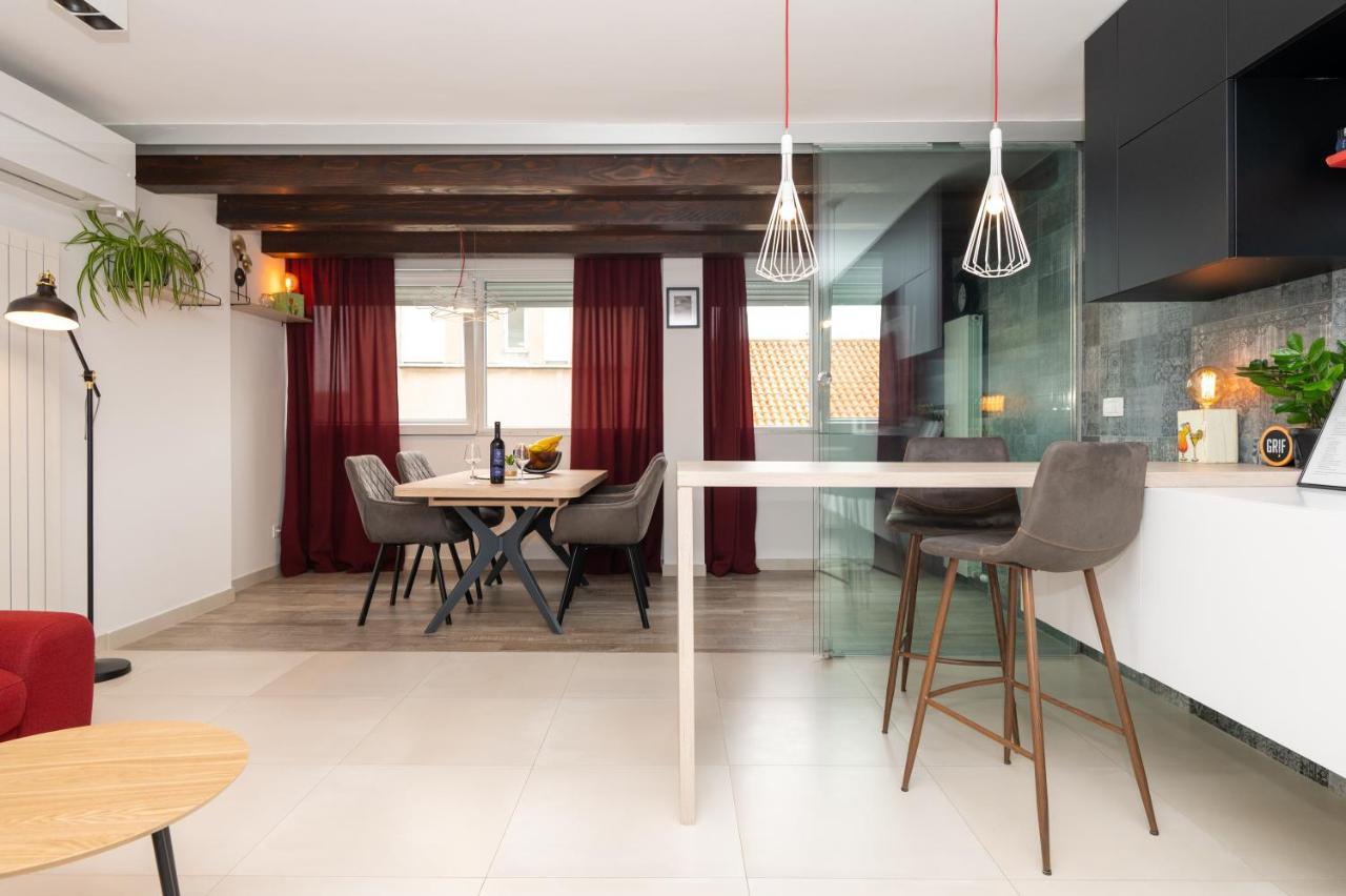 Apartment Tula Šibenik Екстериор снимка